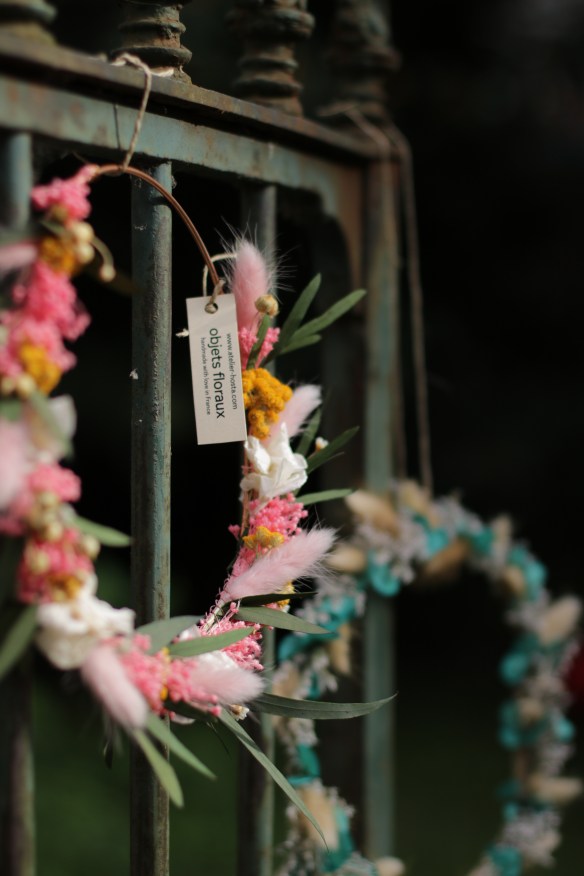 couronne de fleurs murale hosta