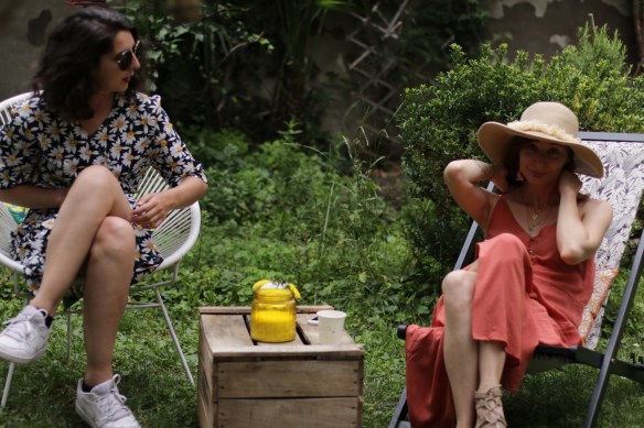 hosta et baraque a fripes